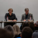 Ferdinand Sutterlüty:
Widerstehen
Lesung in der Universitätsbibliothek
bei Leipzig liest / Buchmesse 2025 Leipzig
Gelesen von Annett Sawallisch und Michael Pempelforth
Foto: UBL Thomas Kademann